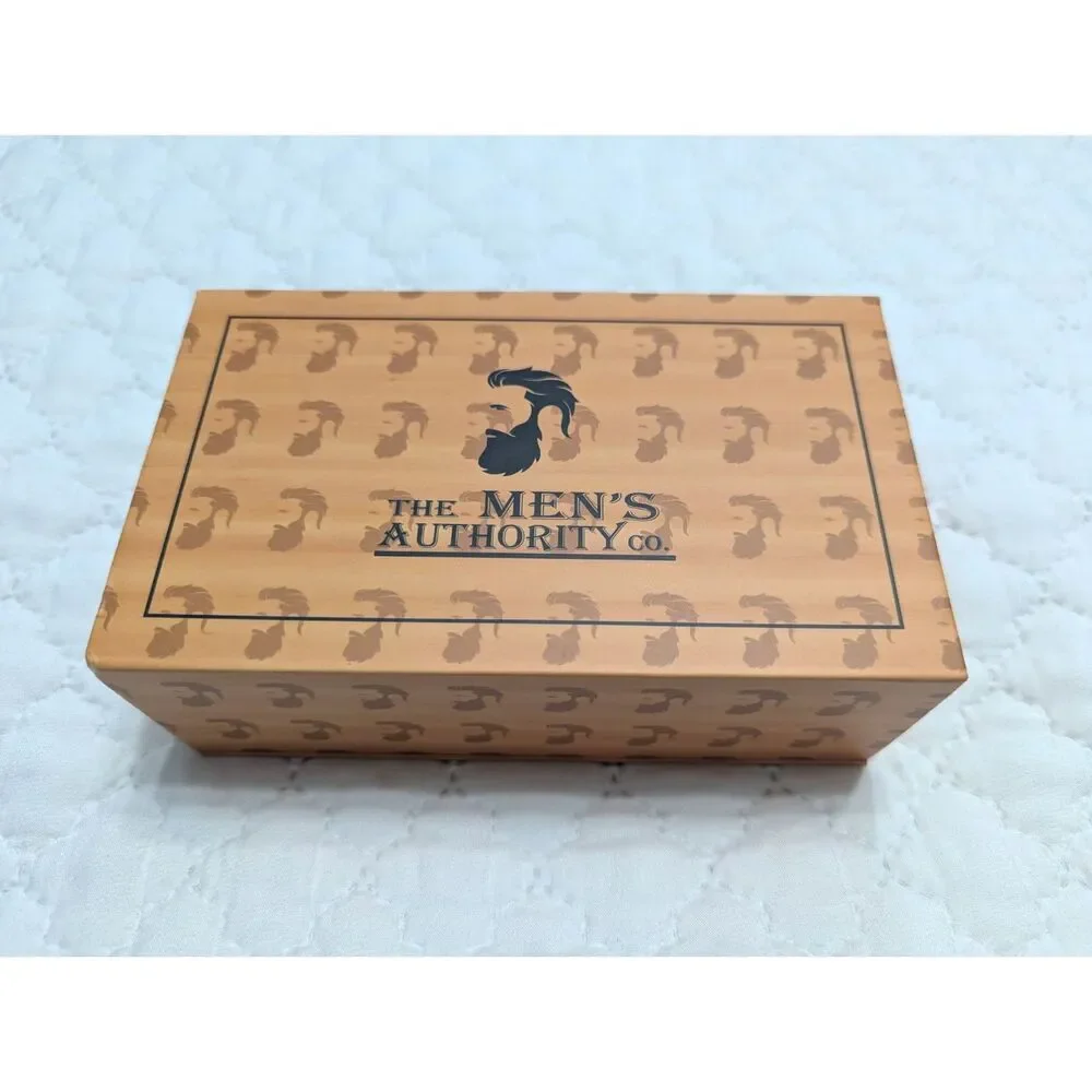 🧔‍♂️ M.A.C.® Men's Beard Grooming Kit w/ Boar Brush & Razor – New